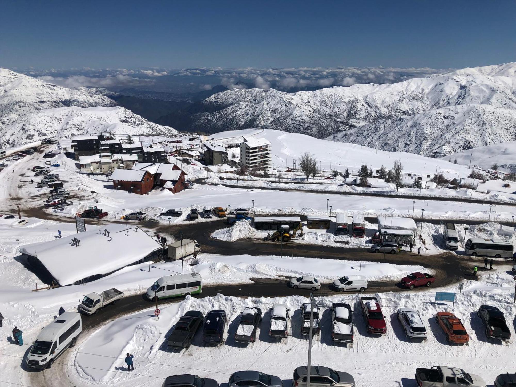 Departamentos Alojamiento Oficial Gran Parador Ski In - Out, Centro De Ski El Colorado, Farellones - Unico Con Descuentos En Servicios Del Centro De Ski Eksteriør bilde